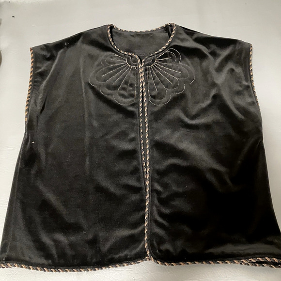 Vtg Black Velvet Vest M Metallic Sheen Rope Trim Embroidery - Picture 6 of 8